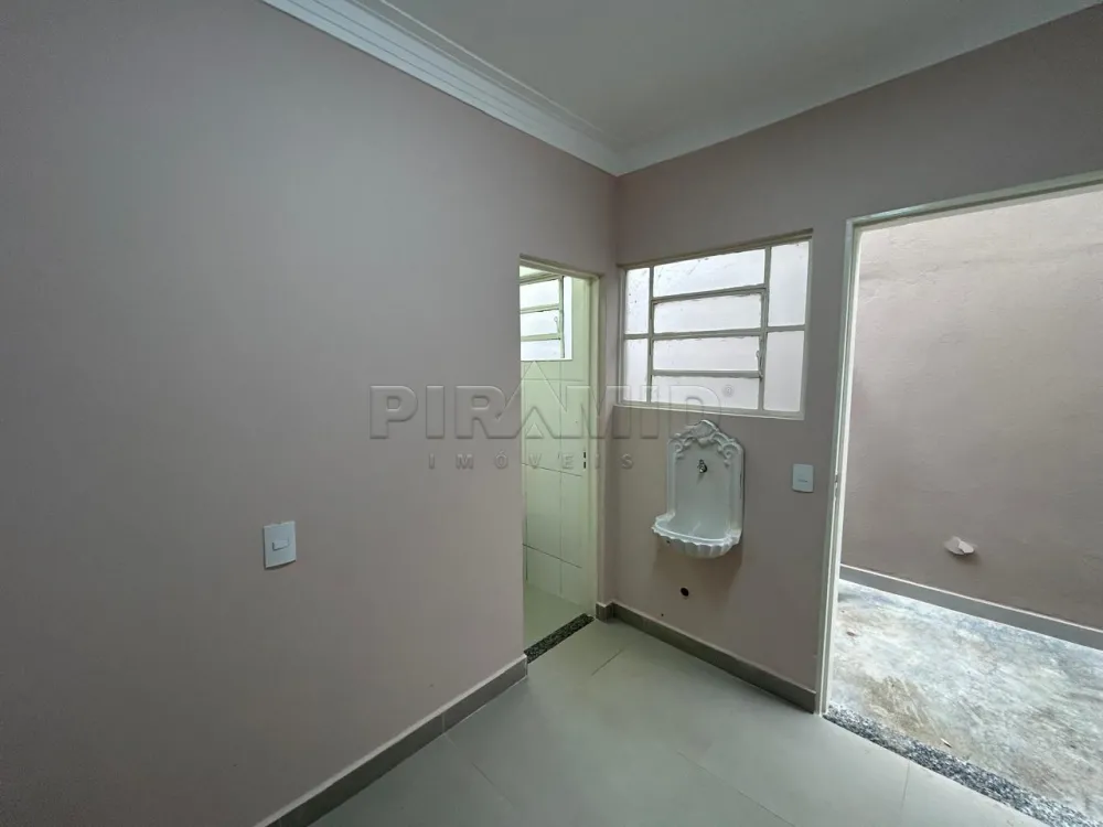 Alugar Comercial / Sala em Ribeir&atilde;o Preto R$ 800,00 - Foto 2
