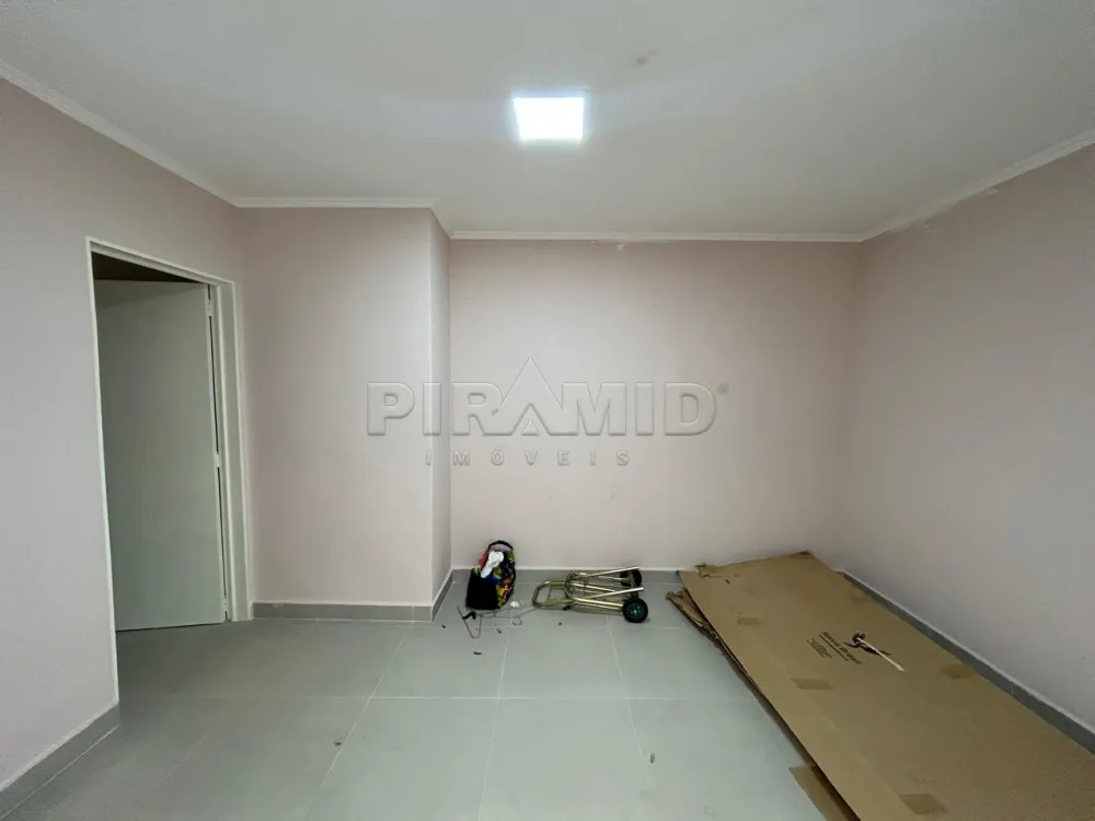 Alugar Comercial / Sala em Ribeir&atilde;o Preto R$ 1.100,00 - Foto 2