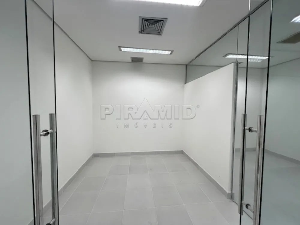 Alugar Comercial / Sal&atilde;o em Ribeir&atilde;o Preto R$ 30.000,00 - Foto 23