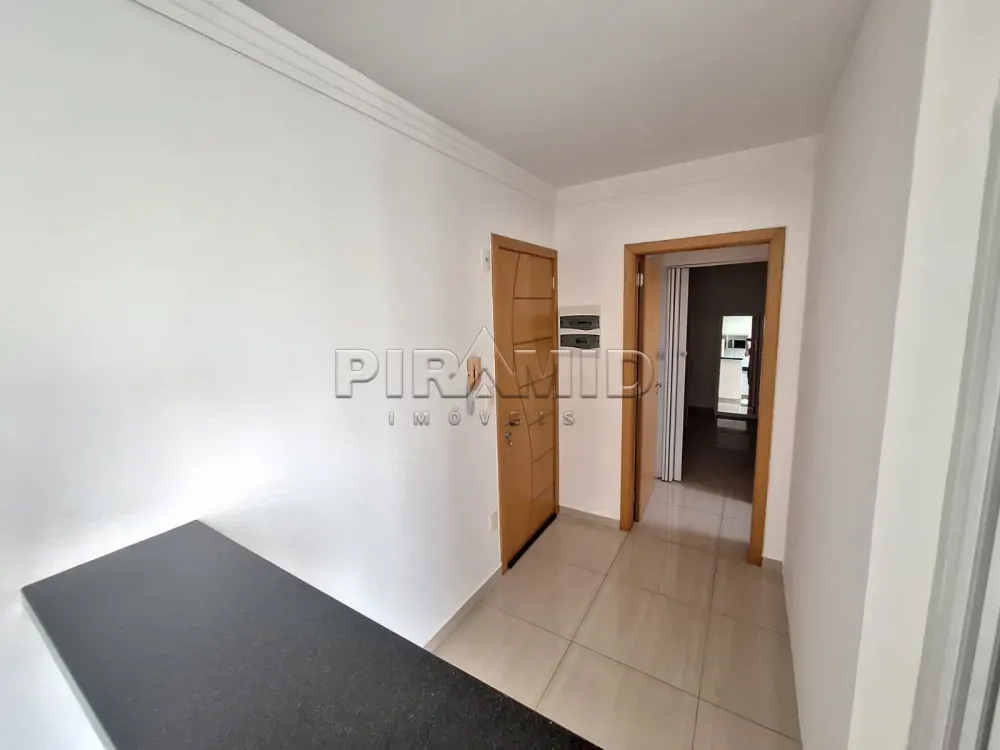 Alugar Apartamento / Padr&atilde;o em Ribeir&atilde;o Preto R$ 1.900,00 - Foto 1
