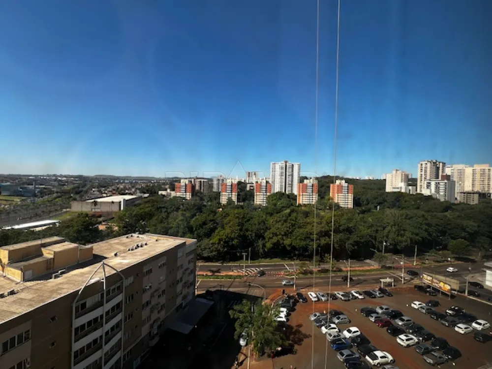 Alugar Comercial / Sala em Ribeir&atilde;o Preto R$ 3.750,00 - Foto 3
