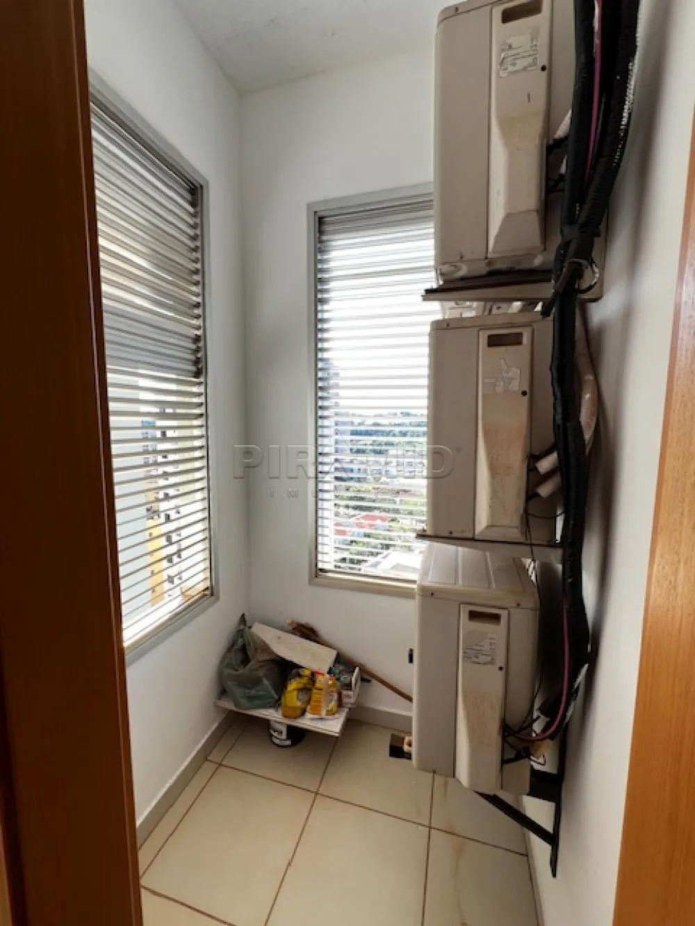 Alugar Comercial / Sala em Ribeir&atilde;o Preto R$ 3.750,00 - Foto 11