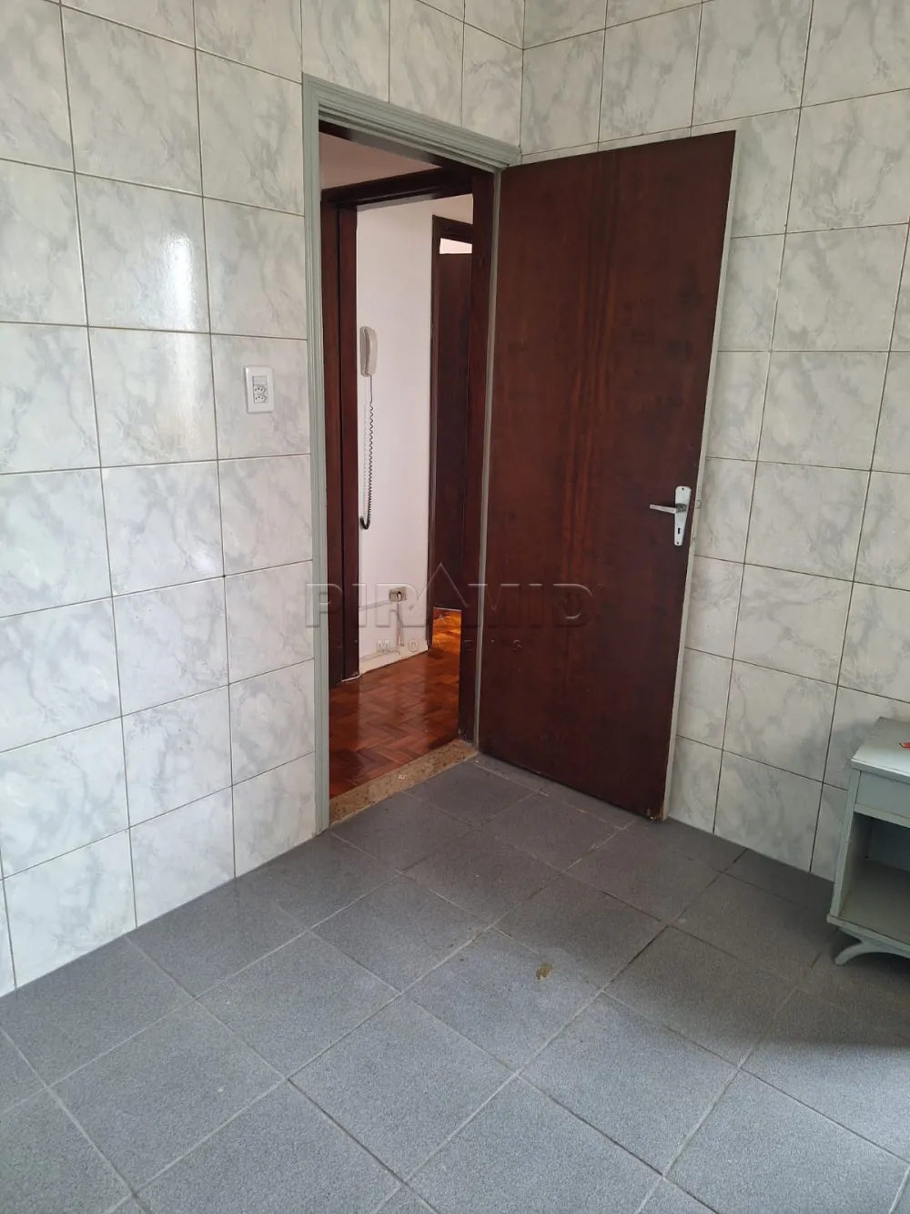 Alugar Apartamento / Padr&atilde;o em Ribeir&atilde;o Preto R$ 1.550,00 - Foto 9