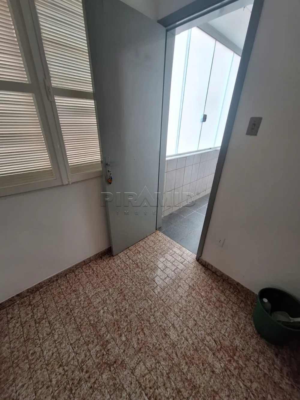 Alugar Apartamento / Padr&atilde;o em Ribeir&atilde;o Preto R$ 1.550,00 - Foto 16