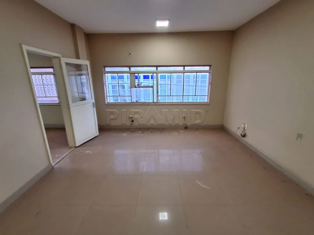 Alugar Comercial / Sala em Ribeir&atilde;o Preto R$ 2.000,00 - Foto 3