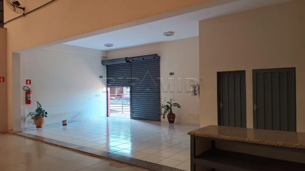 Alugar Comercial / Galp&atilde;o  Barrac&atilde;o em Ribeir&atilde;o Preto R$ 30.000,00 - Foto 2