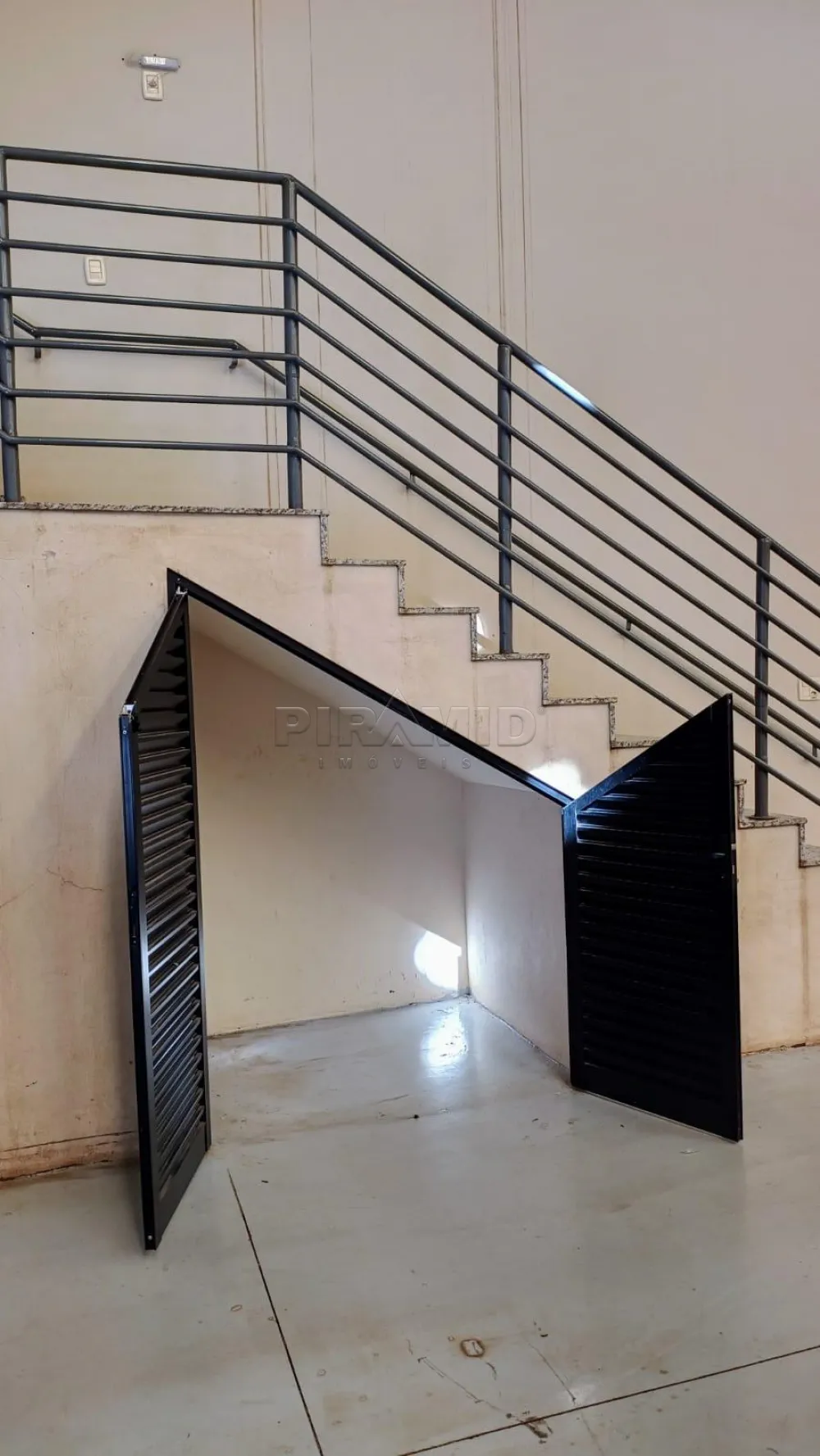 Alugar Comercial / Galp&atilde;o  Barrac&atilde;o em Ribeir&atilde;o Preto R$ 30.000,00 - Foto 5