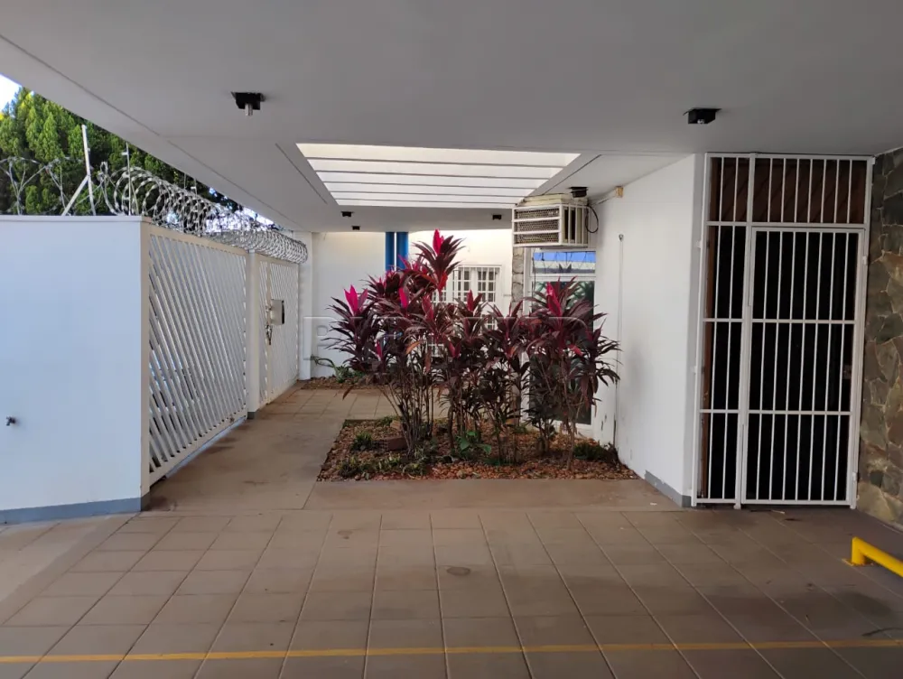 Alugar Comercial / Casa em Ribeir&atilde;o Preto R$ 22.000,00 - Foto 1