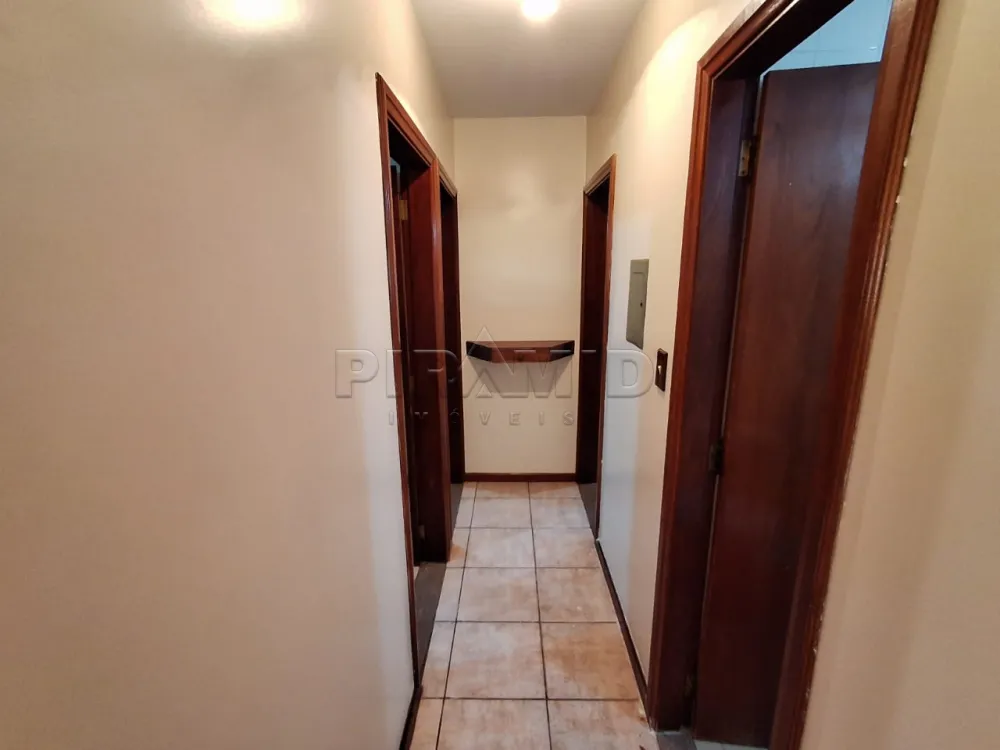 Alugar Apartamento / Padr&atilde;o em Ribeir&atilde;o Preto R$ 1.200,00 - Foto 4