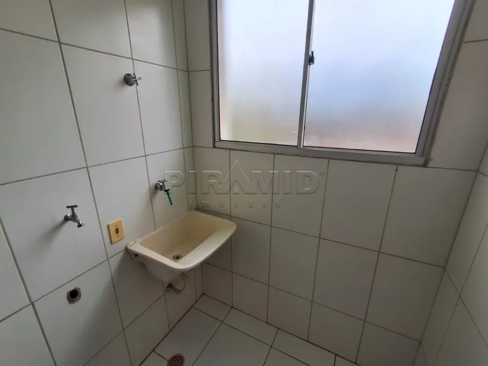 Alugar Apartamento / Padr&atilde;o em Ribeir&atilde;o Preto R$ 900,00 - Foto 6