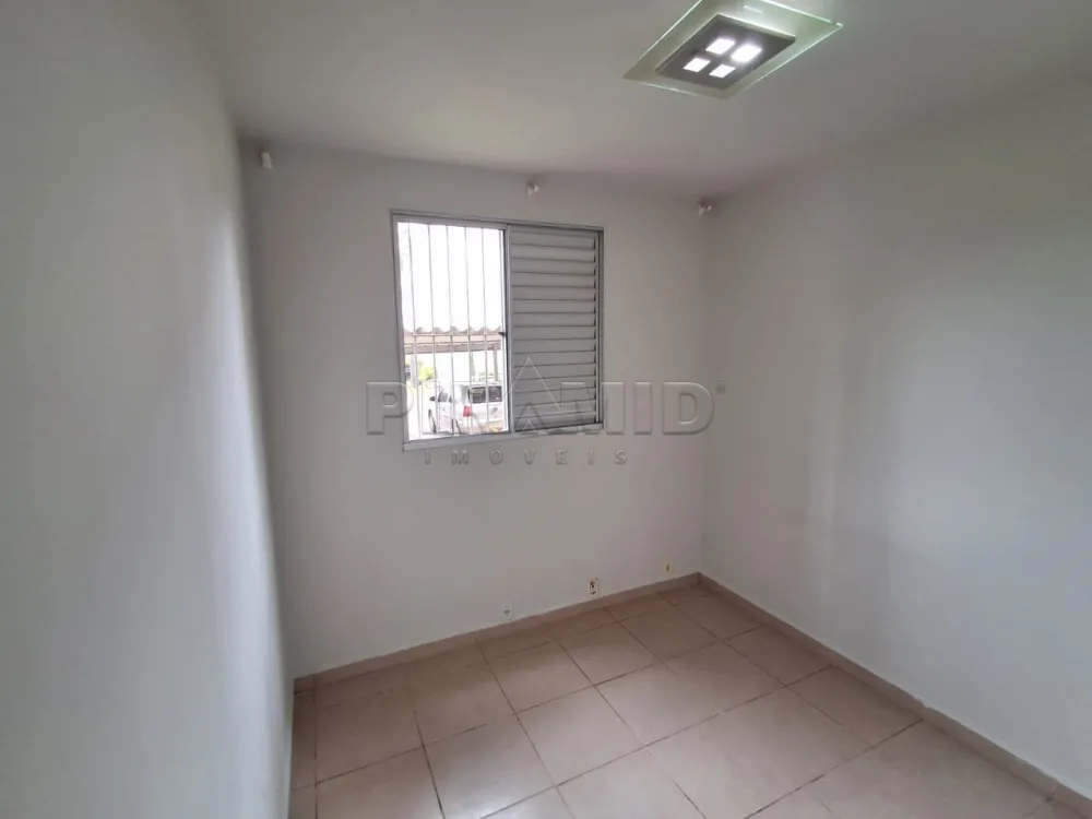 Alugar Apartamento / Padr&atilde;o em Ribeir&atilde;o Preto R$ 900,00 - Foto 8