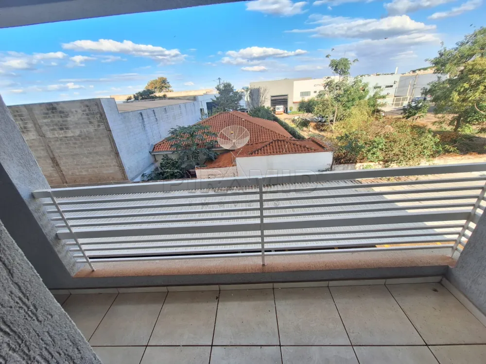 Alugar Apartamento / Padr&atilde;o em Ribeir&atilde;o Preto R$ 1.200,00 - Foto 2