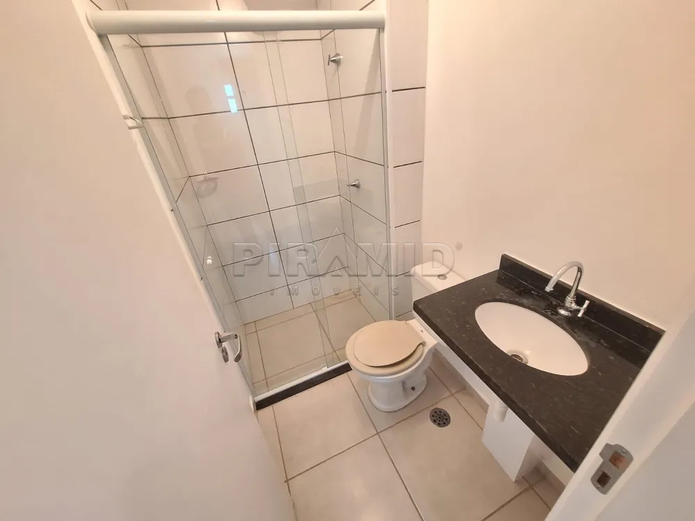 Alugar Apartamento / Padr&atilde;o em Ribeir&atilde;o Preto R$ 1.200,00 - Foto 3