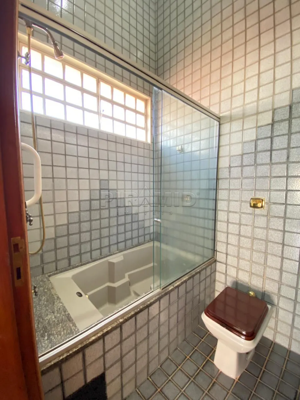 Alugar Casa / Padr&atilde;o em Ribeir&atilde;o Preto R$ 3.900,00 - Foto 13