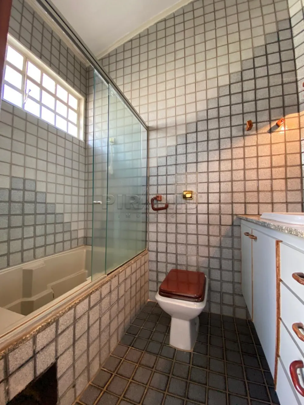 Alugar Casa / Padr&atilde;o em Ribeir&atilde;o Preto R$ 3.900,00 - Foto 17