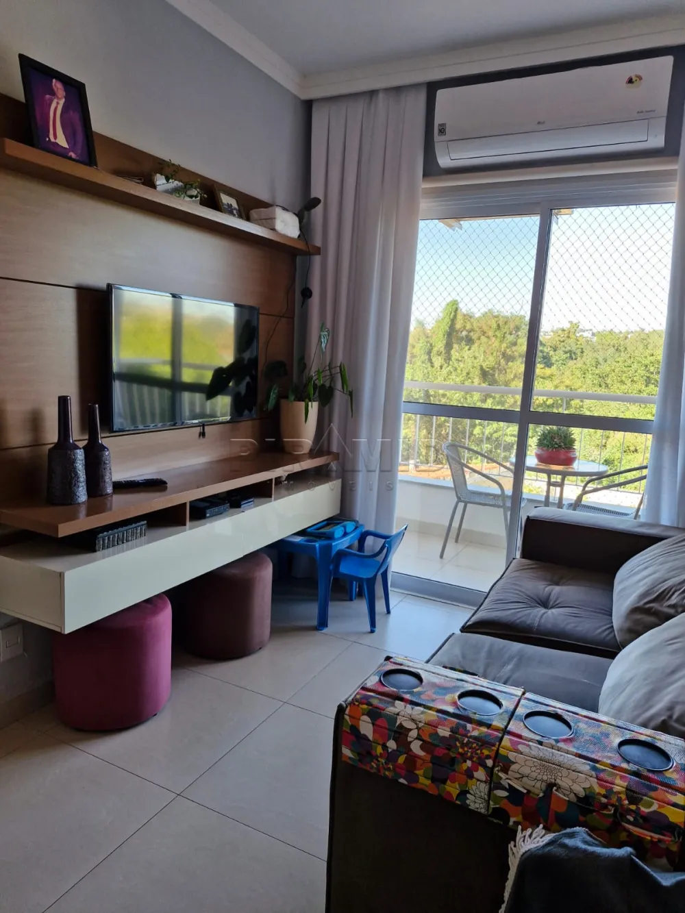 Alugar Apartamento / Padr&atilde;o em Ribeir&atilde;o Preto R$ 1.990,00 - Foto 2