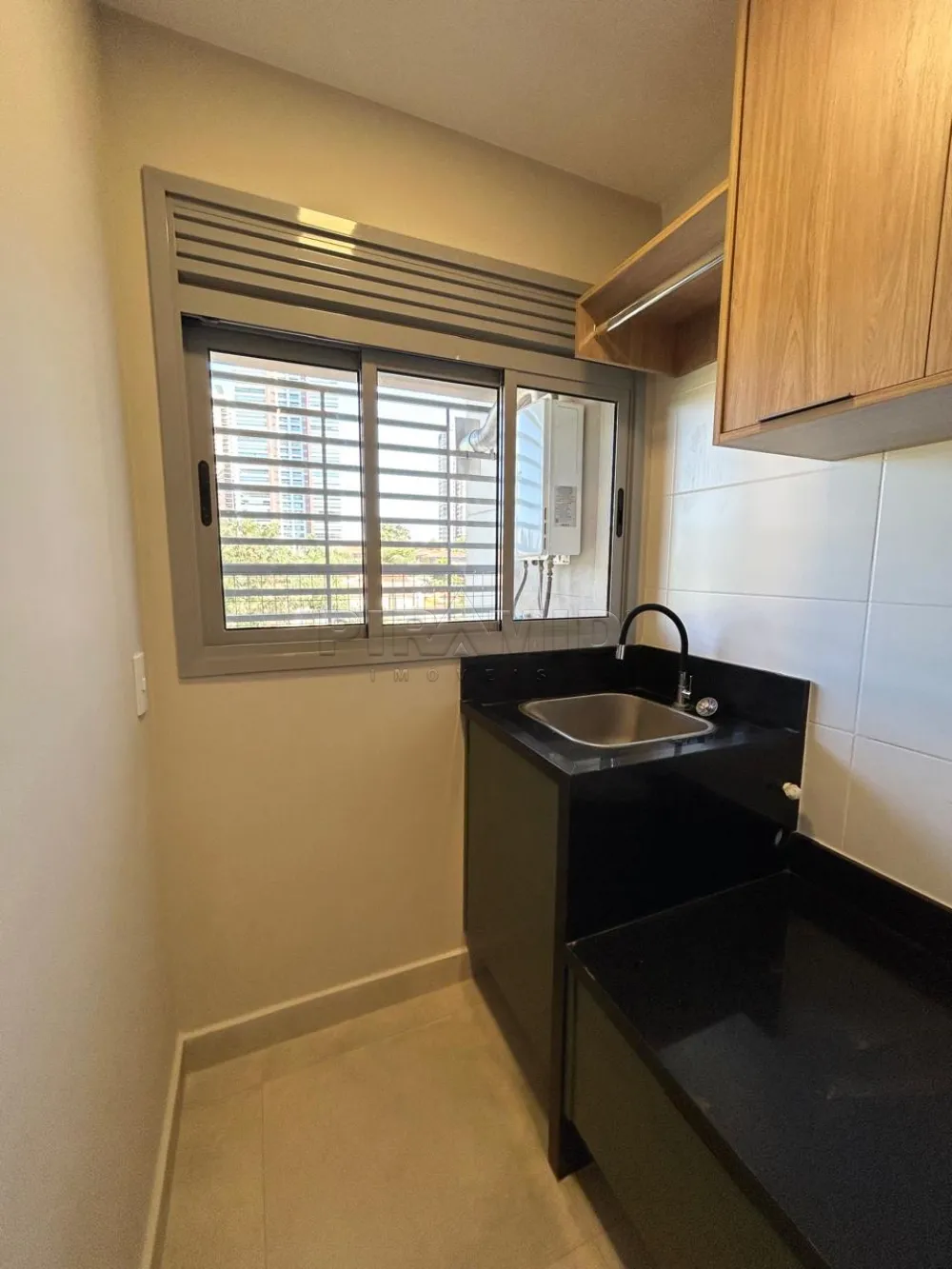 Alugar Apartamento / Padr&atilde;o em Ribeir&atilde;o Preto R$ 5.900,00 - Foto 16