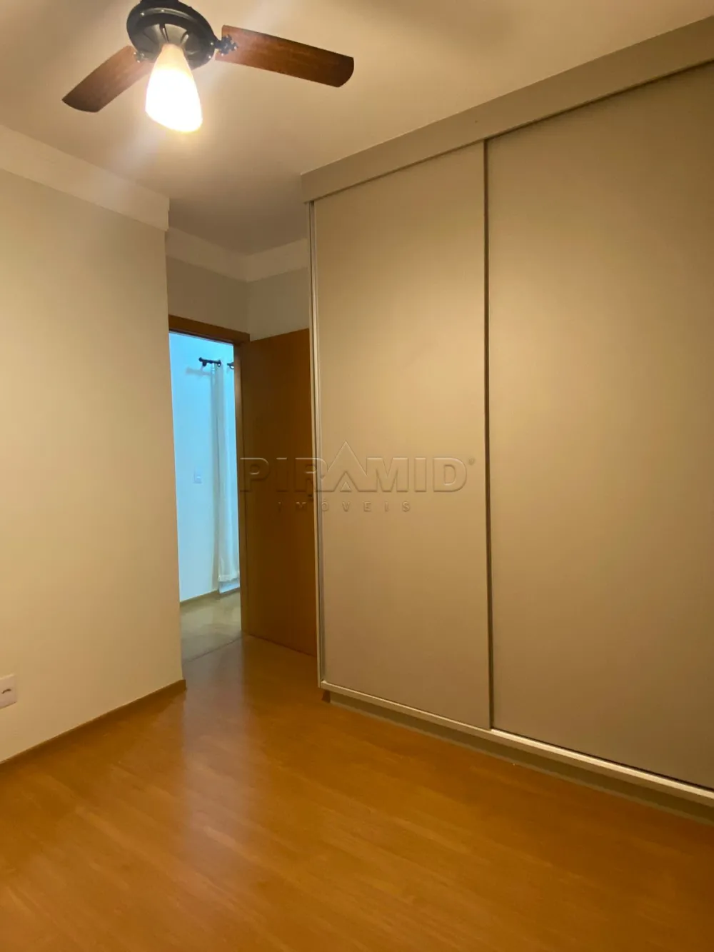 Alugar Apartamento / Padr&atilde;o em Ribeir&atilde;o Preto R$ 1.600,00 - Foto 6