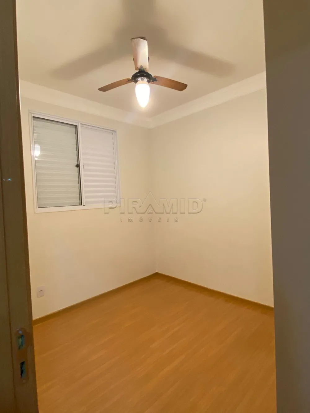 Alugar Apartamento / Padr&atilde;o em Ribeir&atilde;o Preto R$ 1.600,00 - Foto 9