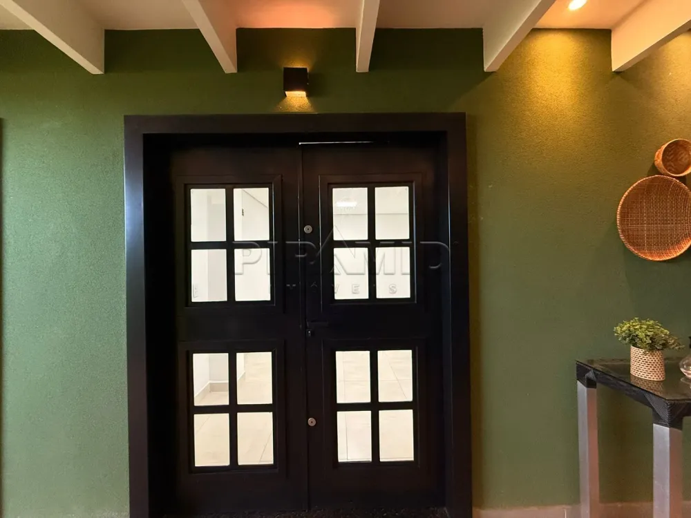 Alugar Comercial / Sala em Ribeir&atilde;o Preto R$ 1.800,00 - Foto 1