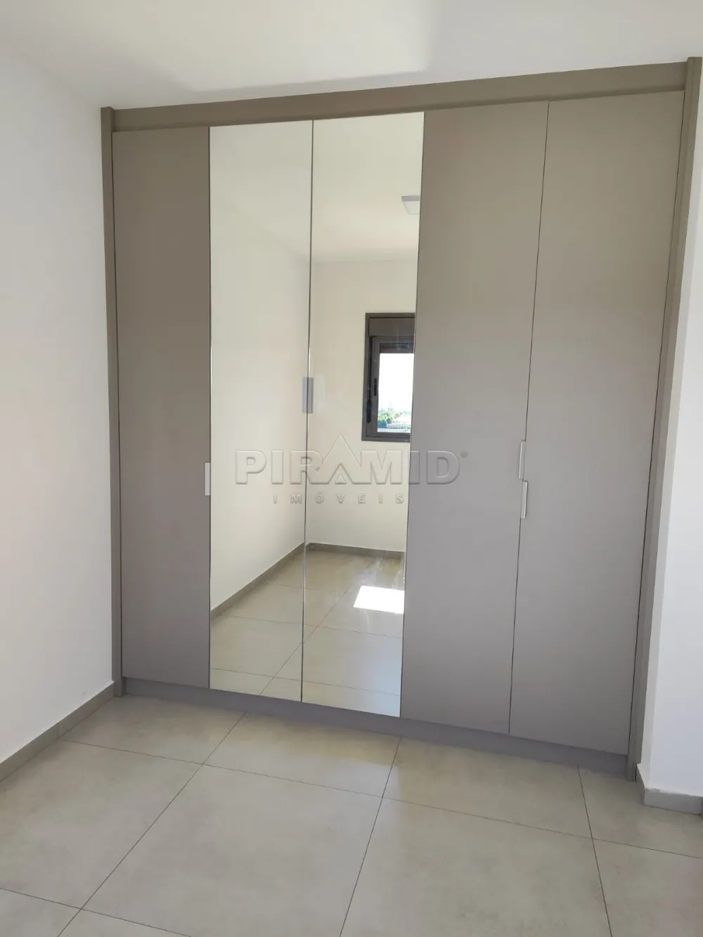 Alugar Apartamento / Padr&atilde;o em Ribeir&atilde;o Preto R$ 5.500,00 - Foto 17