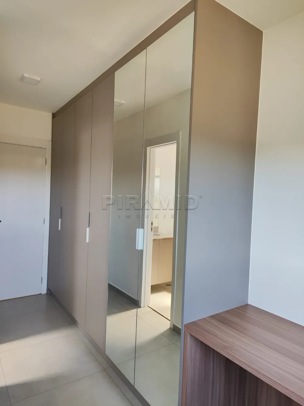 Alugar Apartamento / Padr&atilde;o em Ribeir&atilde;o Preto R$ 5.500,00 - Foto 23