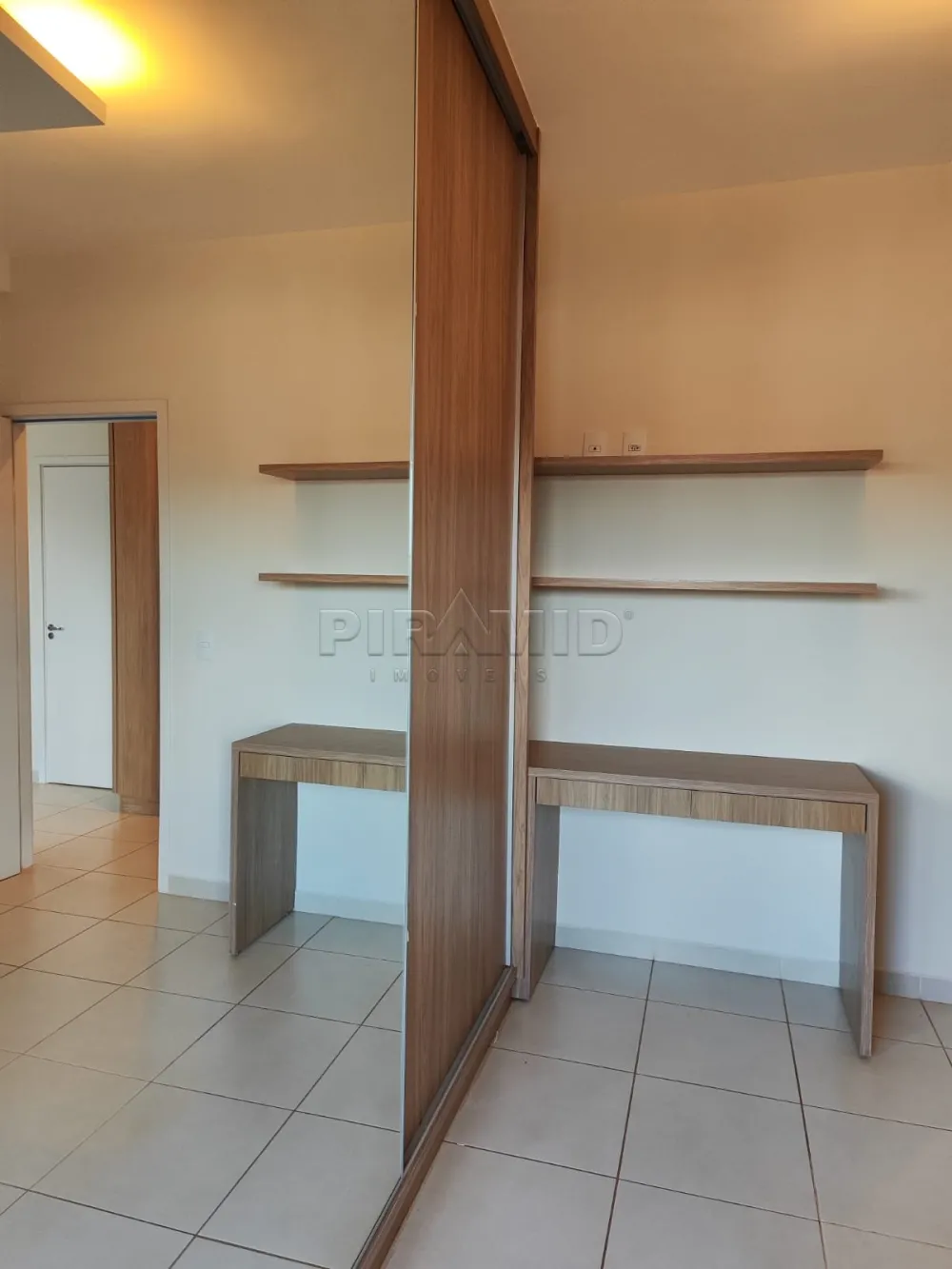 Alugar Apartamento / Padr&atilde;o em Ribeir&atilde;o Preto R$ 2.200,00 - Foto 8