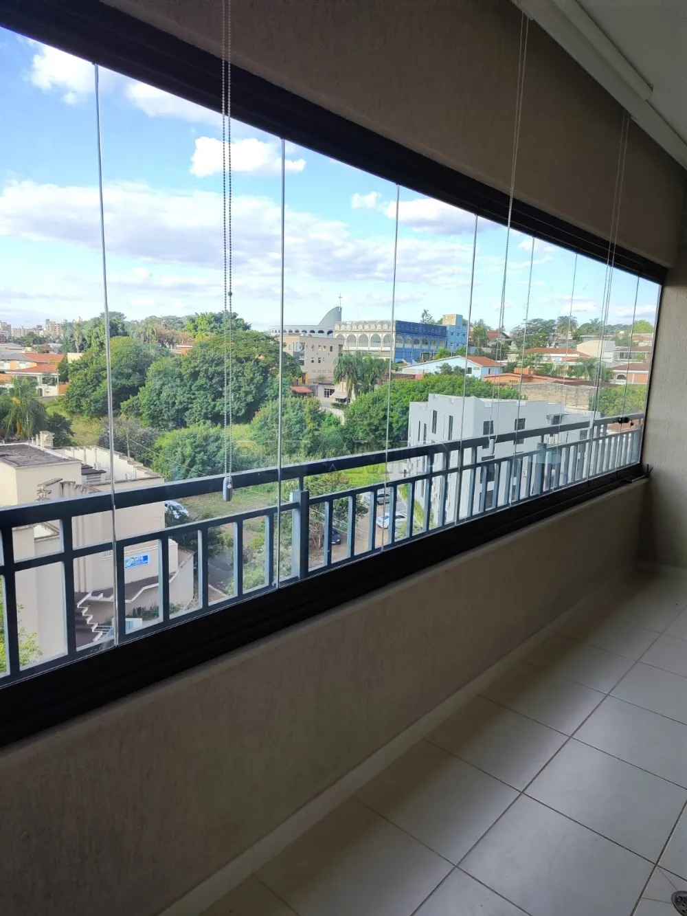 Alugar Apartamento / Padr&atilde;o em Ribeir&atilde;o Preto R$ 2.200,00 - Foto 6