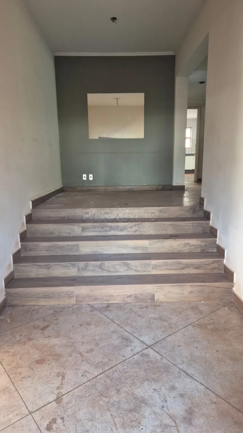 Alugar Casa / Padr&atilde;o em Ribeir&atilde;o Preto R$ 27.000,00 - Foto 3