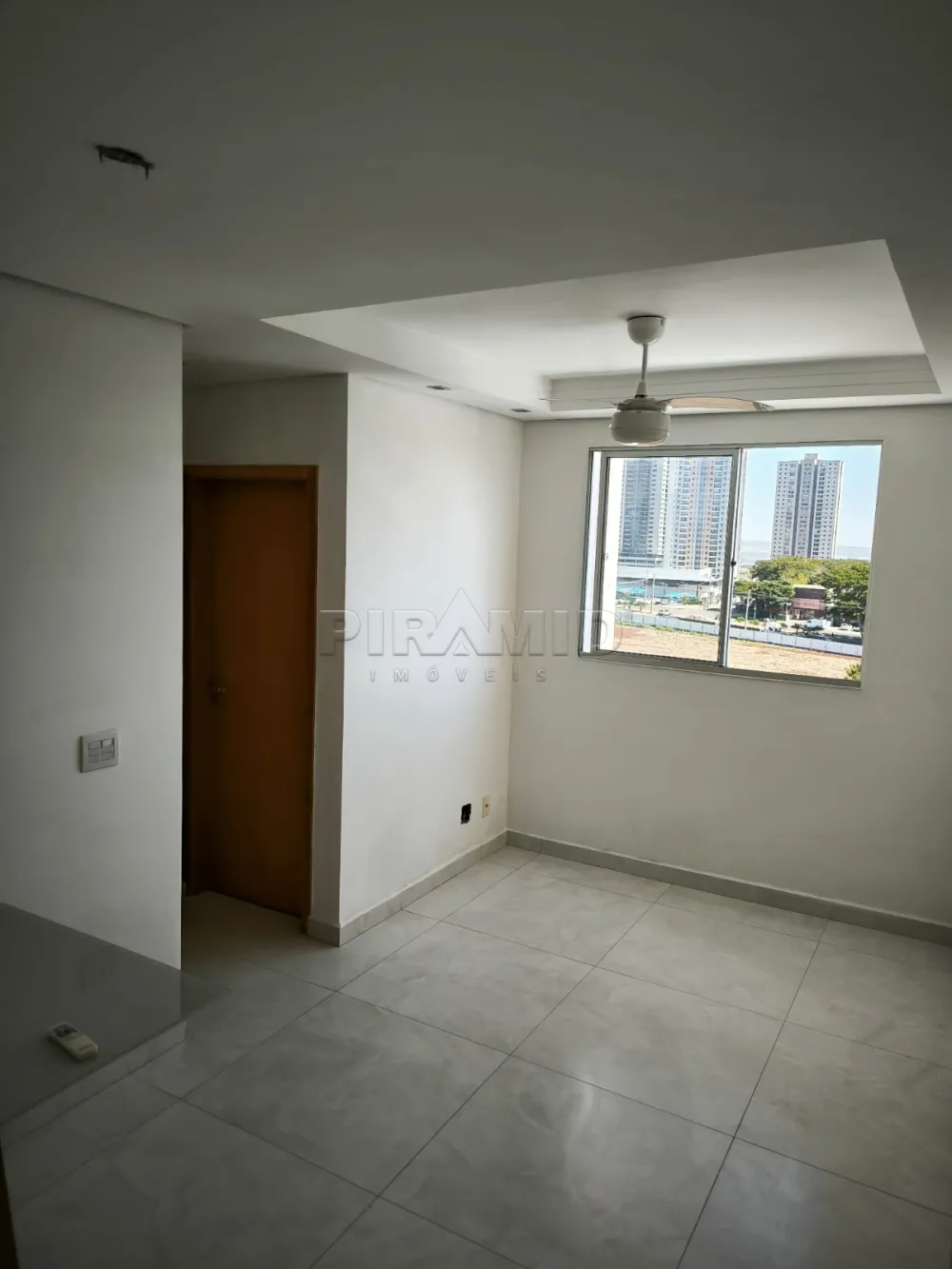 Comprar Apartamento / Padr&atilde;o em Ribeir&atilde;o Preto R$ 260.000,00 - Foto 3