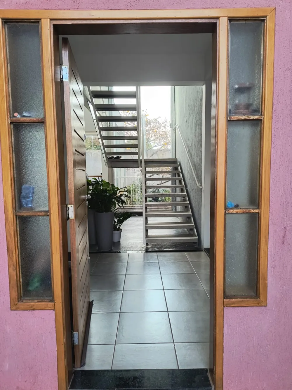 Comprar Casa / Padr&atilde;o em Ribeir&atilde;o Preto R$ 750.000,00 - Foto 2