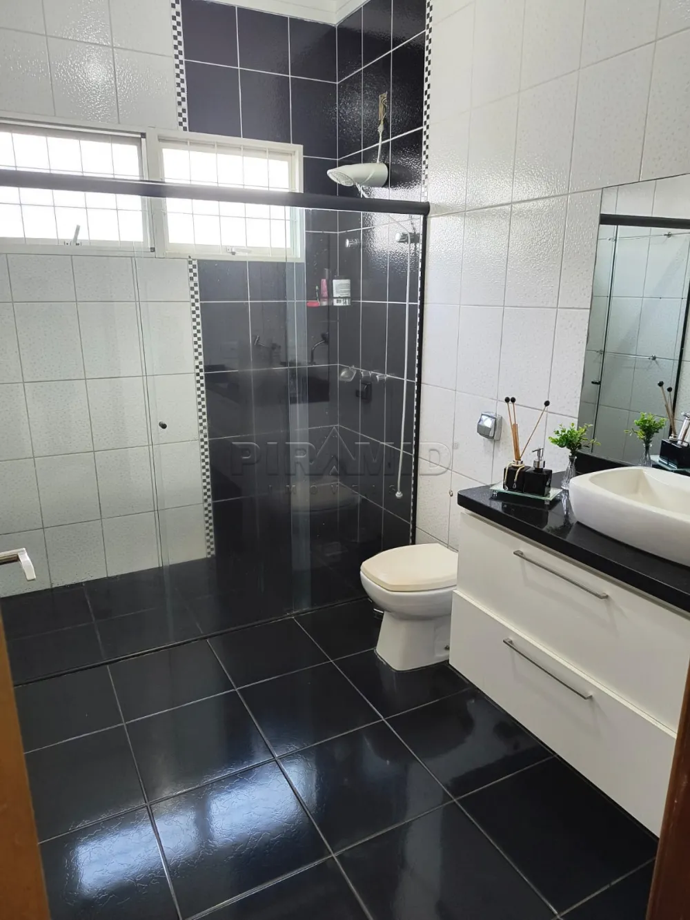 Comprar Casa / Padr&atilde;o em Ribeir&atilde;o Preto R$ 750.000,00 - Foto 12