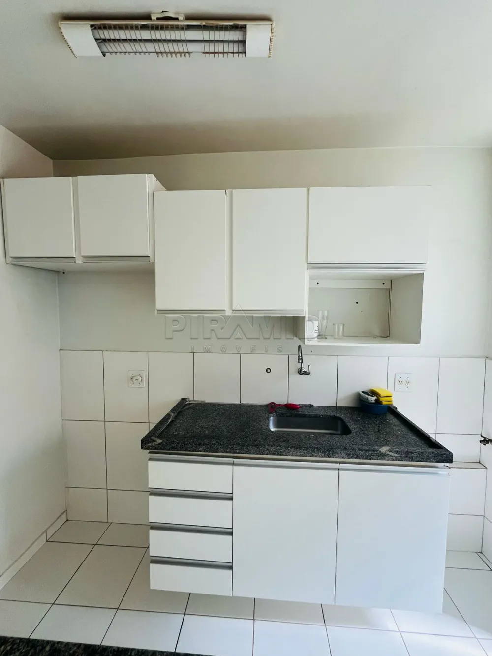 Comprar Apartamento / Padr&atilde;o em Ribeir&atilde;o Preto R$ 190.000,00 - Foto 3