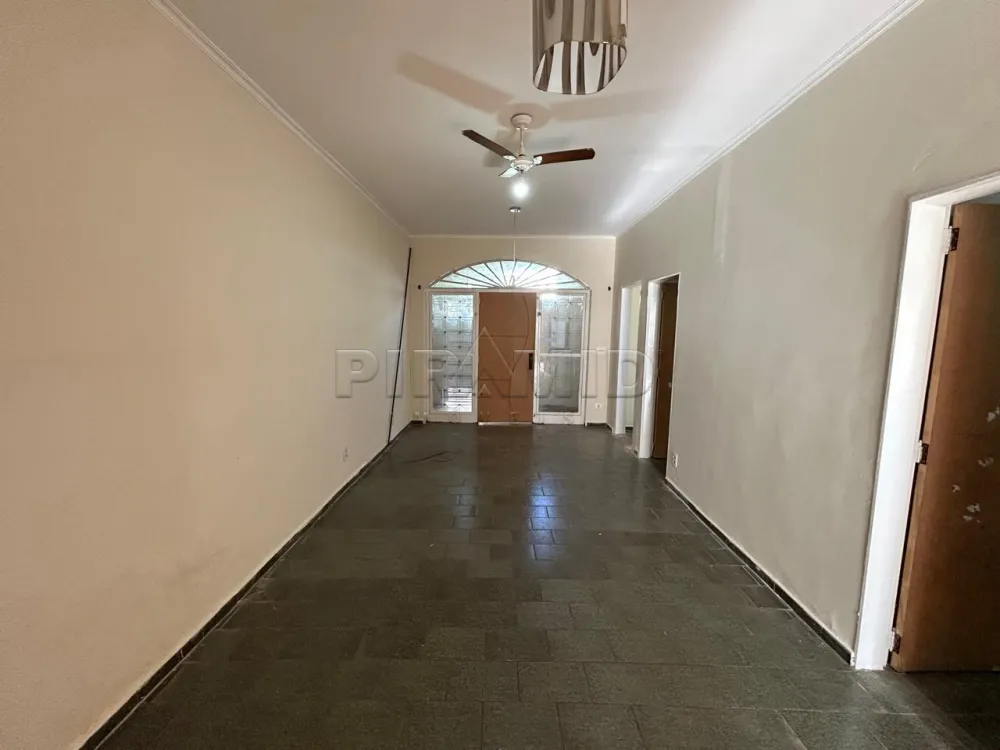 Comprar Casa / Padr&atilde;o em Ribeir&atilde;o Preto R$ 450.000,00 - Foto 4