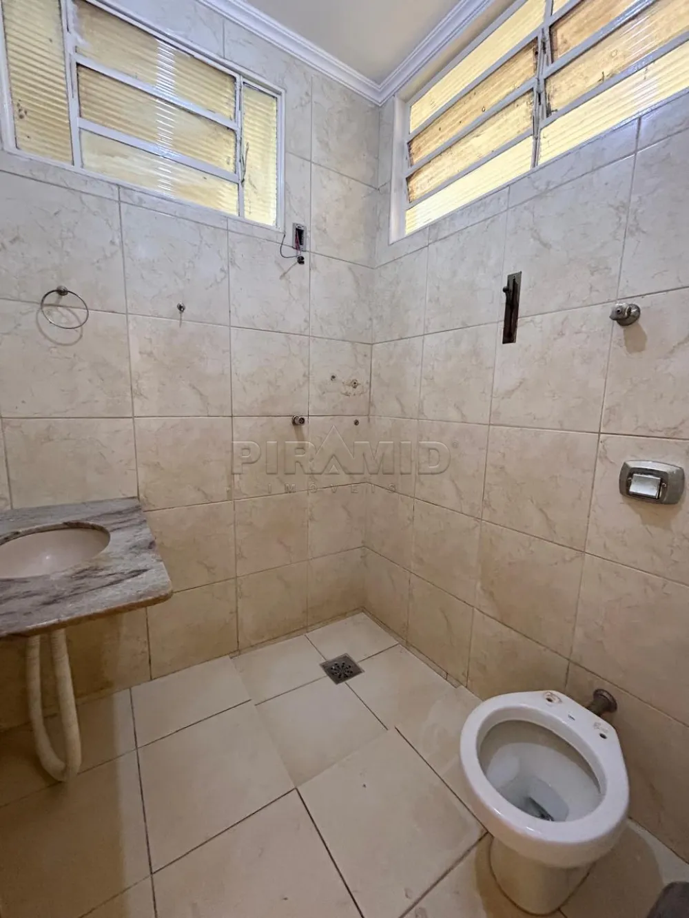 Comprar Casa / Padr&atilde;o em Ribeir&atilde;o Preto R$ 450.000,00 - Foto 17