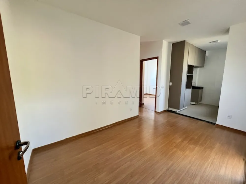 Alugar Apartamento / Padr&atilde;o em Ribeir&atilde;o Preto R$ 1.650,00 - Foto 1
