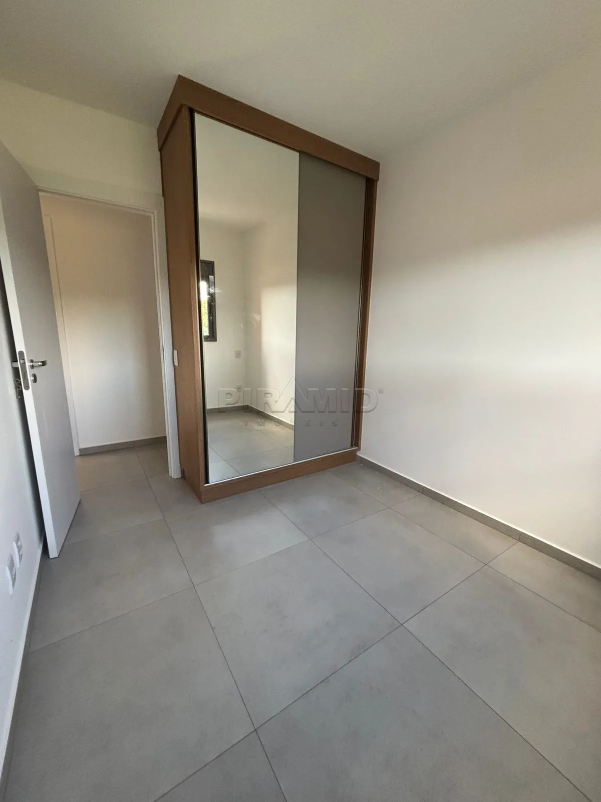 Alugar Apartamento / Padr&atilde;o em Ribeir&atilde;o Preto R$ 6.000,00 - Foto 14