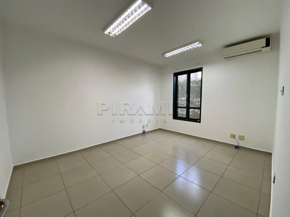 Alugar Comercial / Sala em Ribeir&atilde;o Preto R$ 4.500,00 - Foto 4