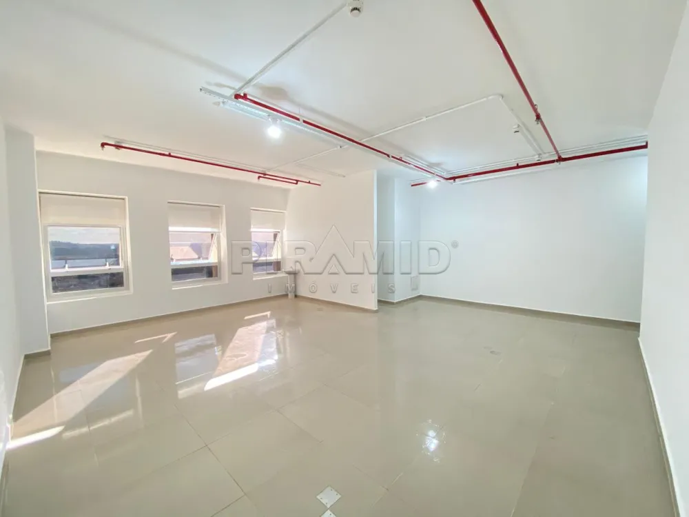Alugar Comercial / Sala em Ribeir&atilde;o Preto R$ 4.700,00 - Foto 1