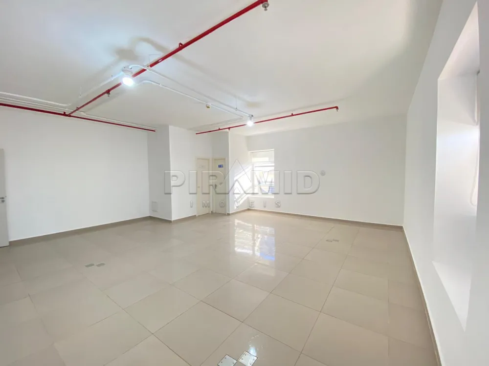 Alugar Comercial / Sala em Ribeir&atilde;o Preto R$ 4.700,00 - Foto 4