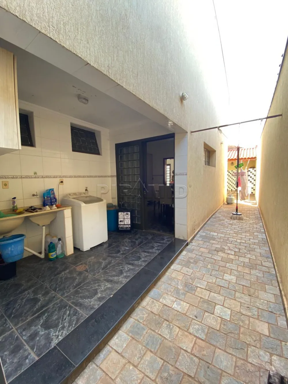 Comprar Casa / Padr&atilde;o em Ribeir&atilde;o Preto R$ 600.000,00 - Foto 16