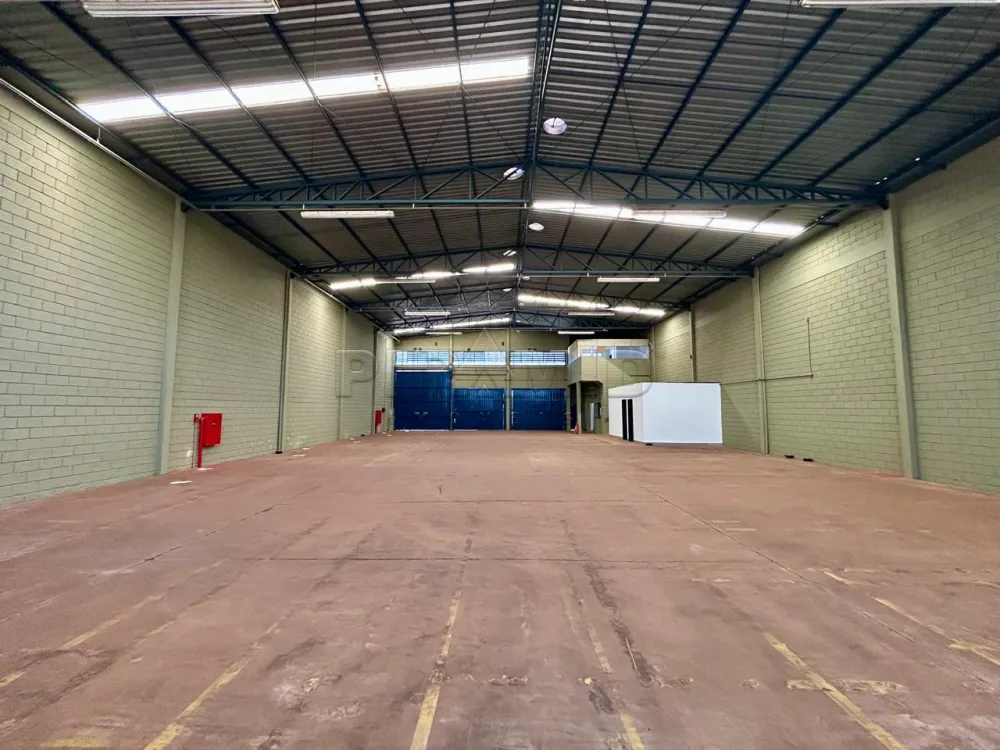 Alugar Comercial / Galp&atilde;o  Barrac&atilde;o em Ribeir&atilde;o Preto R$ 18.000,00 - Foto 5