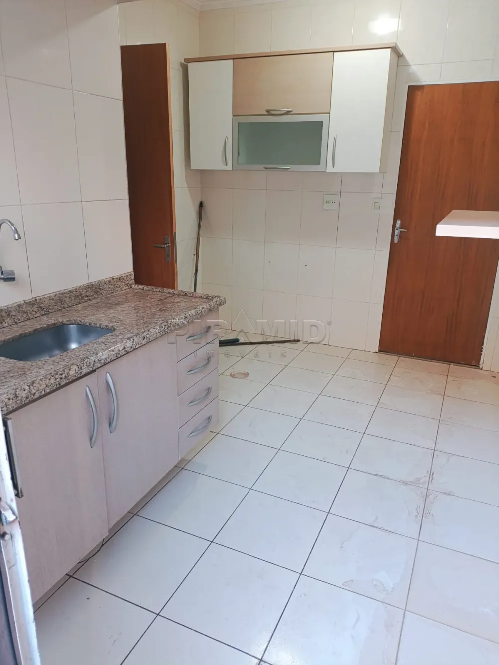 Alugar Apartamento / Padr&atilde;o em Ribeir&atilde;o Preto R$ 2.350,00 - Foto 13