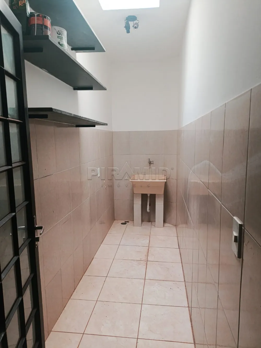 Alugar Apartamento / Padr&atilde;o em Ribeir&atilde;o Preto R$ 2.350,00 - Foto 17