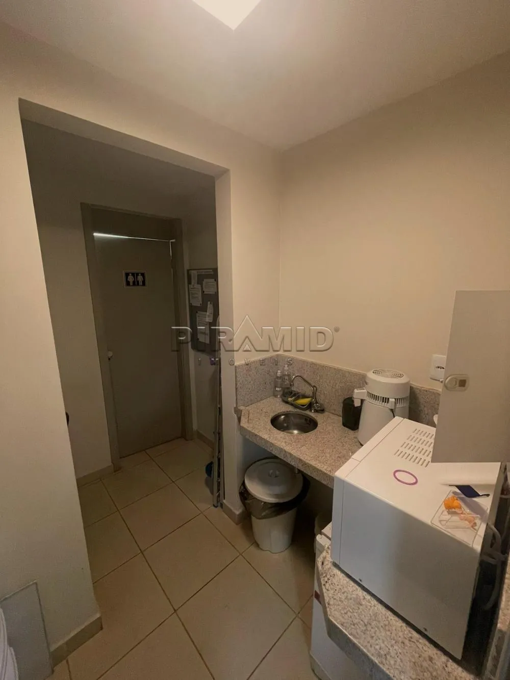 Alugar Comercial / Casa em Ribeir&atilde;o Preto R$ 4.320,00 - Foto 16