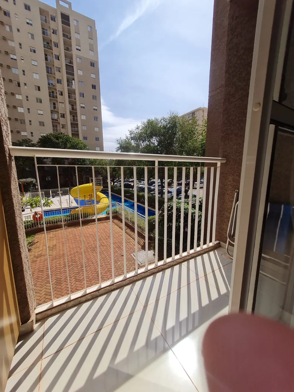 Comprar Apartamento / Padr&atilde;o em Ribeir&atilde;o Preto R$ 298.000,00 - Foto 3