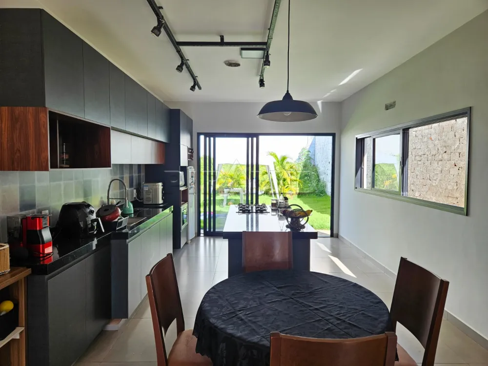 Comprar Casa / Padr&atilde;o em Ribeir&atilde;o Preto R$ 635.000,00 - Foto 2