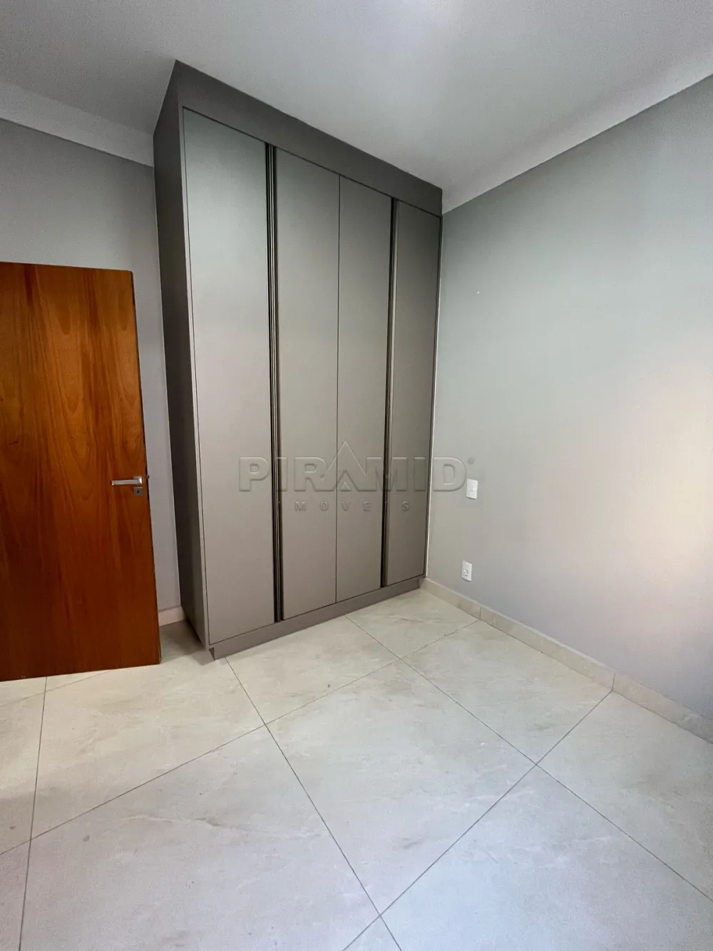 Comprar Casa / Condom&iacute;nio em Ribeir&atilde;o Preto R$ 1.150.000,00 - Foto 4