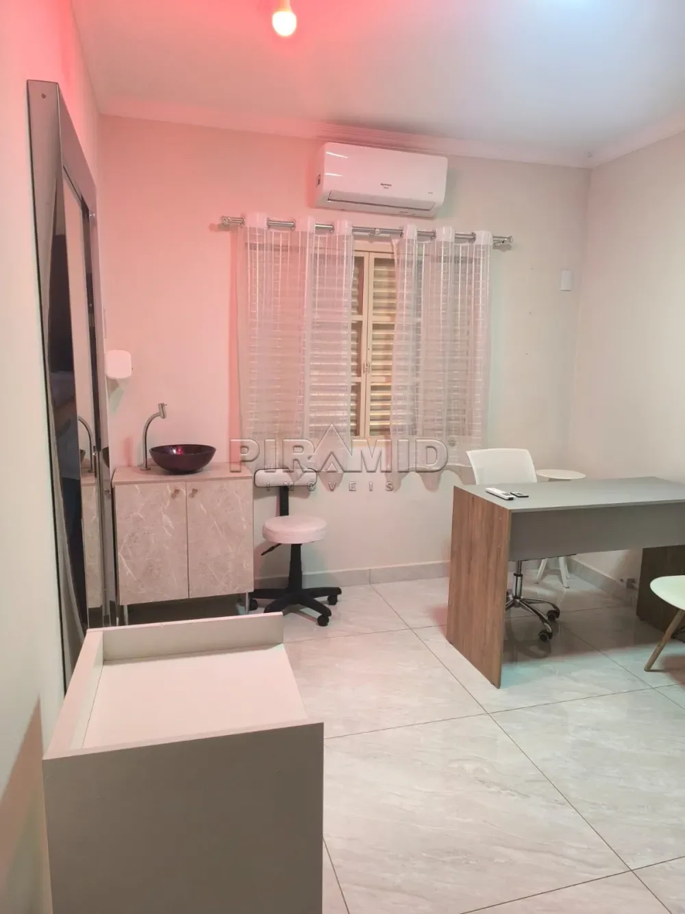 Alugar Casa / Padr&atilde;o em Ribeir&atilde;o Preto R$ 6.500,00 - Foto 14