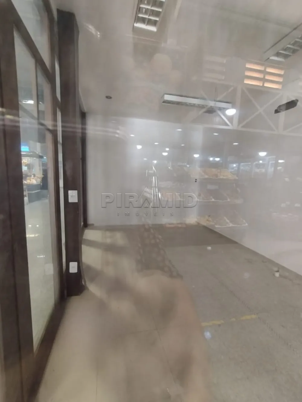 Alugar Comercial / Sal&atilde;o em Condom&iacute;nio em Ribeir&atilde;o Preto R$ 1.200,00 - Foto 4